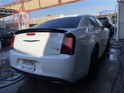 كرايسلر 300